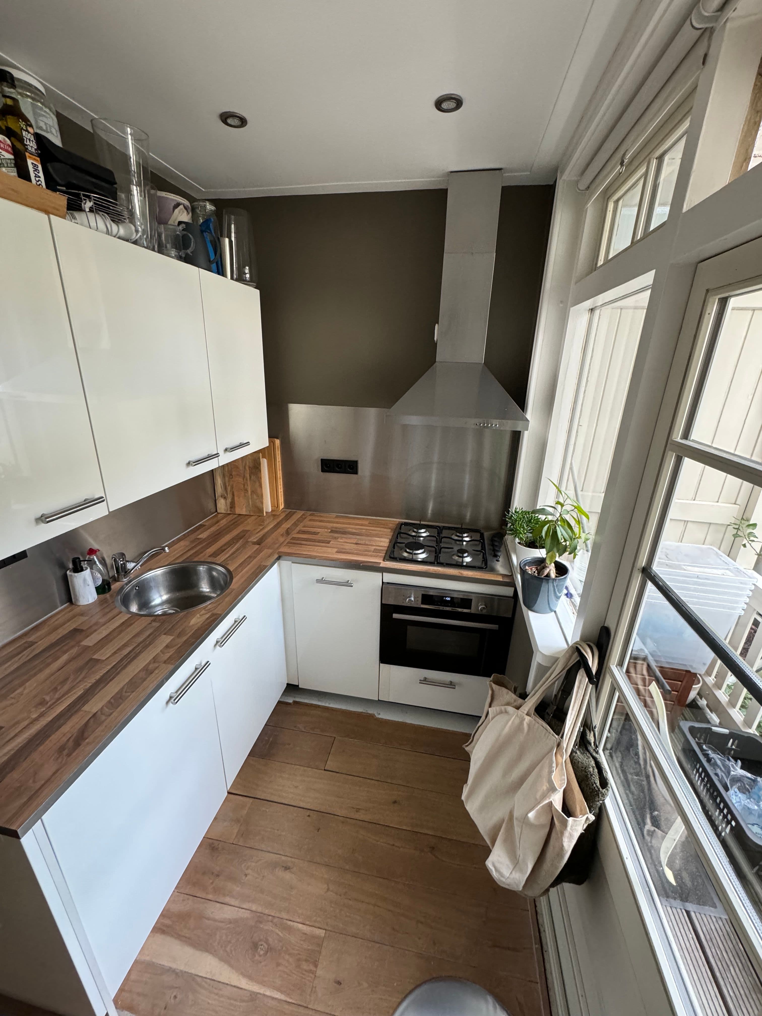 LED-verlichting in Amsterdam door MC Aannemersbedrijf